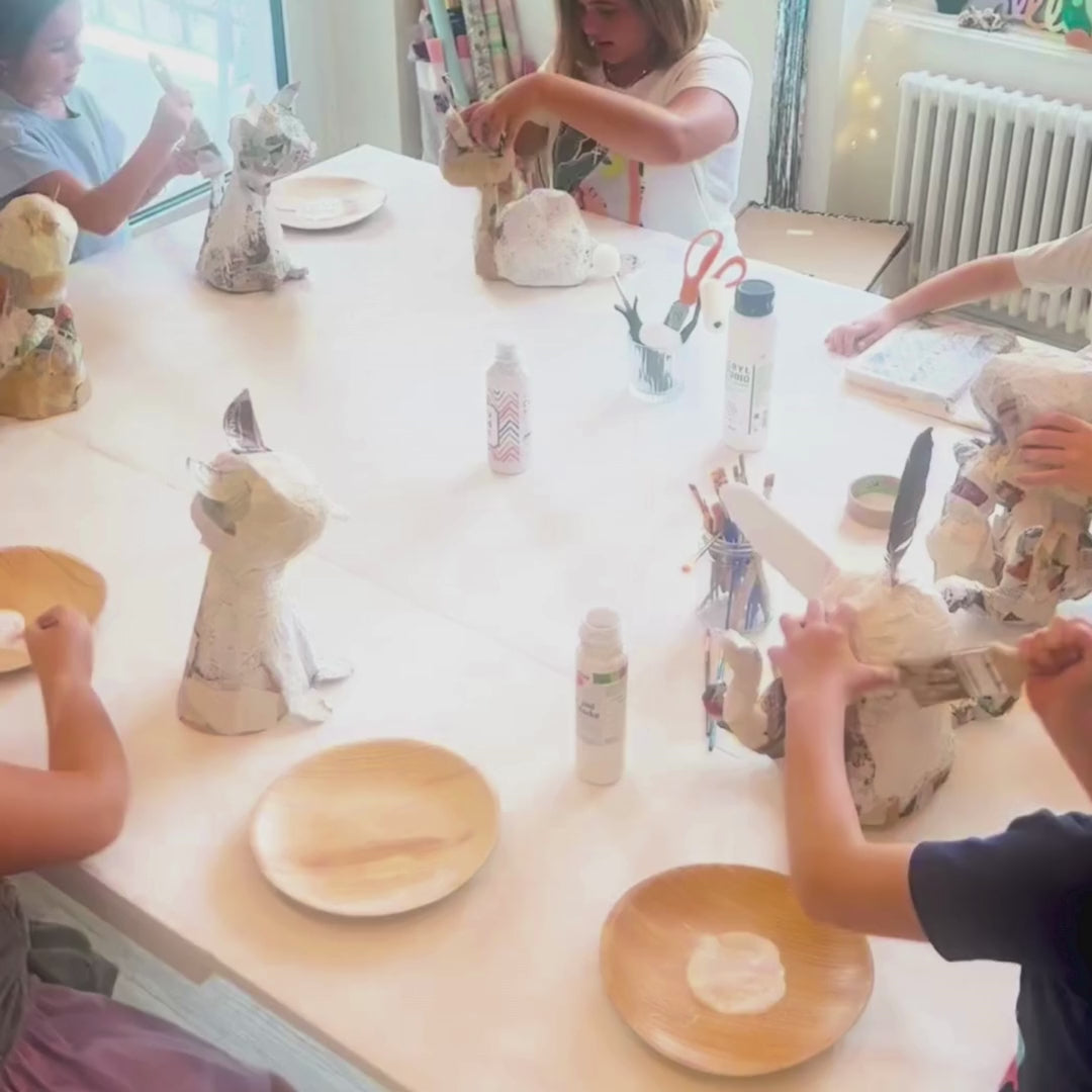 Load and play video in Gallery viewer, SATURDAY Craft Club 6-8yrs
